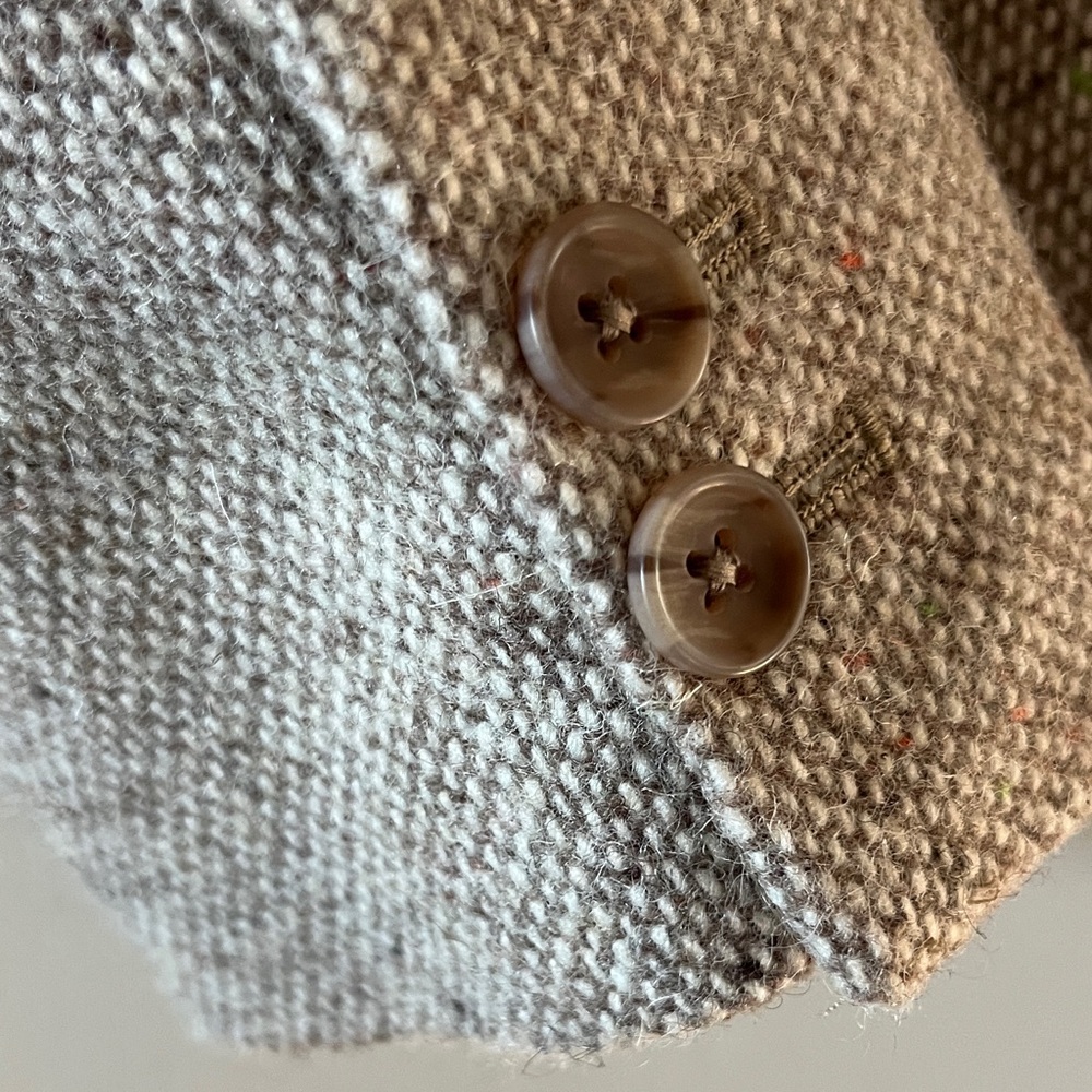 Banana Republic Textured Blazer - Picture 7 of 10